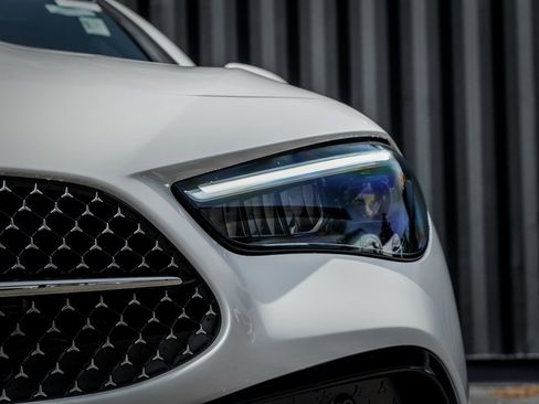 New 2026 Mercedes-Benz CLE 300 4MATIC Cabriolet image 8