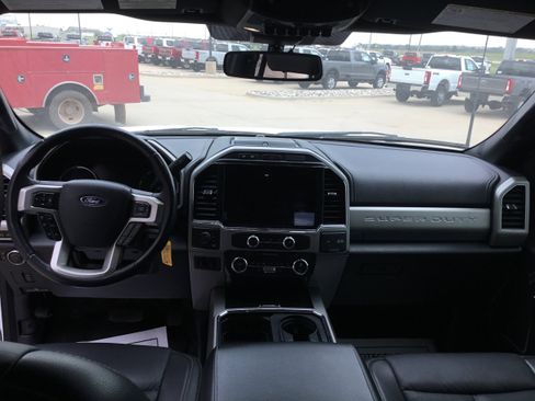 Used 2022 Ford F350 Lariat w/ Lariat Value Package image 11