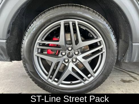Used 2026 Ford Explorer ST-Line w/ ST-Line Street Pack RWD image 20