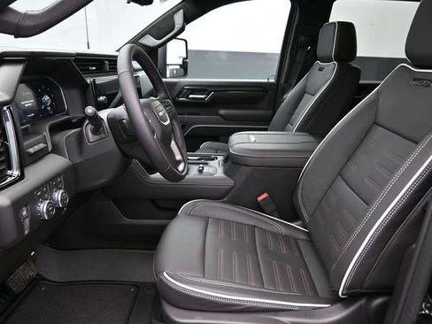 New 2026 GMC Sierra 2500 AT4X image 10