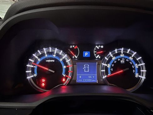 Used 2017 Toyota 4Runner SR5 image 12