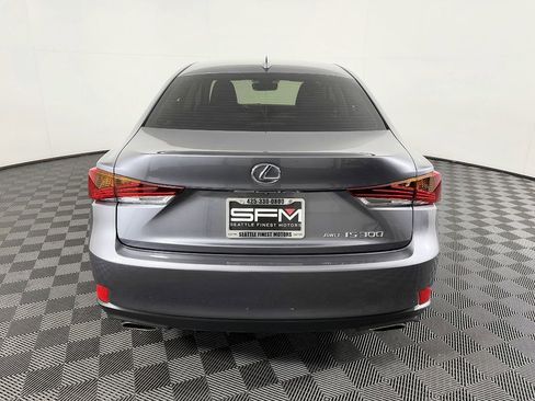 Used 2017 Lexus IS 300 AWD w/ Navigation System Package image 10