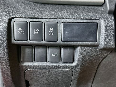 Used 2024 Mitsubishi Eclipse Cross SE AWD/4WD image 17