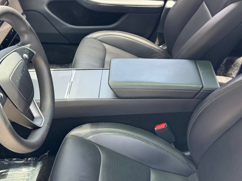 Used 2024 Tesla Model 3 Standard Range RWD image 17