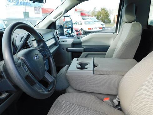 Used 2019 Ford F250 XLT w/ XLT Value Package image 32