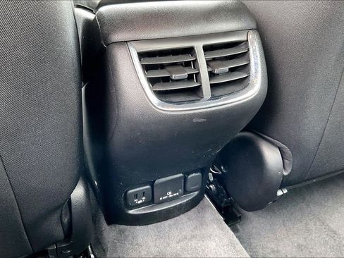 Used 2018 Chevrolet Malibu LT FWD image 10