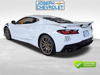 Used 2025 Chevrolet Corvette Stingray Premium Cpe w/ Z51 Performance Package RWD video 2