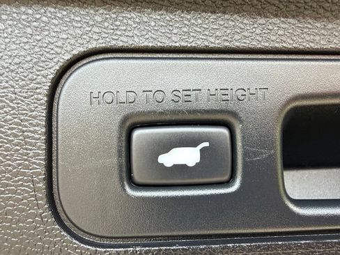 Used 2022 Honda Odyssey Elite image 12