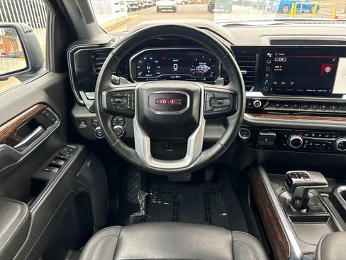 Used 2024 GMC Sierra 1500 Elevation w/ Elevation Premium Package image 13