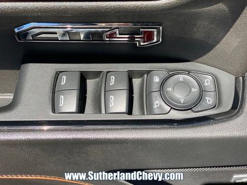Used 2023 GMC Sierra 1500 AT4 w/ AT4 Premium Package AWD/4WD image 25