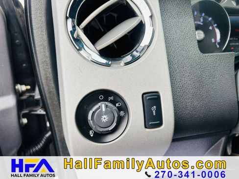 Used 2014 Ford F250 Lariat w/ Lariat Interior Package AWD/4WD image 34
