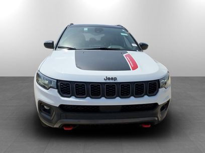 Used 2025 Jeep Compass Trailhawk
