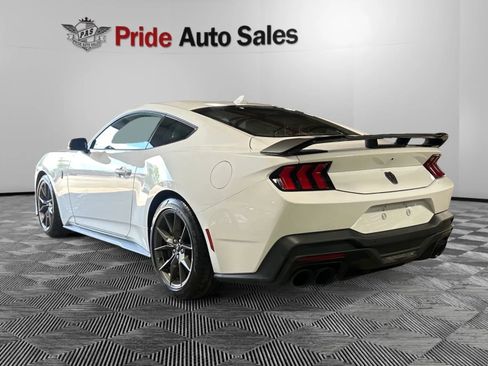 Used 2025 Ford Mustang Dark Horse RWD image 5