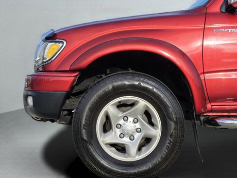 Used 2003 Toyota Tacoma PreRunner image 28