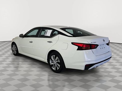 Used 2020 Nissan Altima 2.5 S FWD image 6