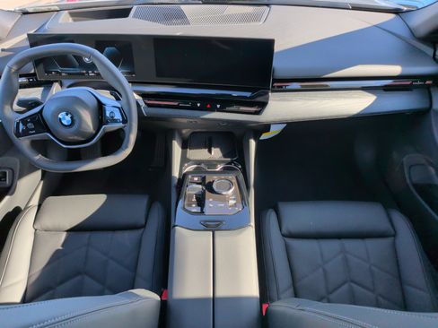 New 2026 BMW 530i w/ Premium Package RWD image 32