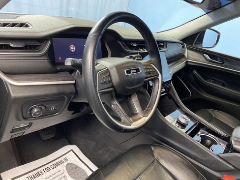 Used 2021 Jeep Grand Cherokee L Limited image 10