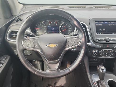 Used 2020 Chevrolet Equinox LT w/ Driver Convenience Package image 10