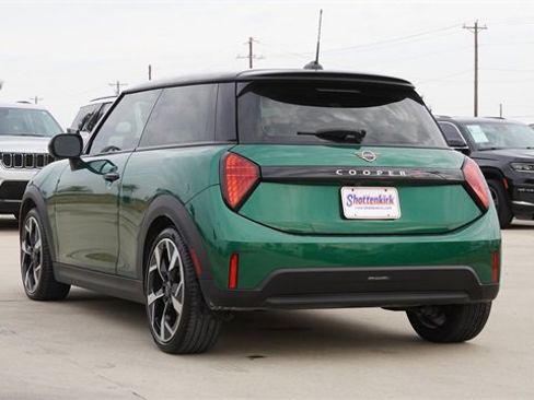 Used 2025 MINI Cooper S image 7