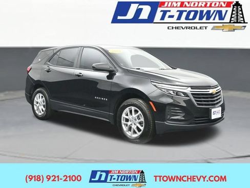 Used 2024 Chevrolet Equinox LS AWD/4WD image 1