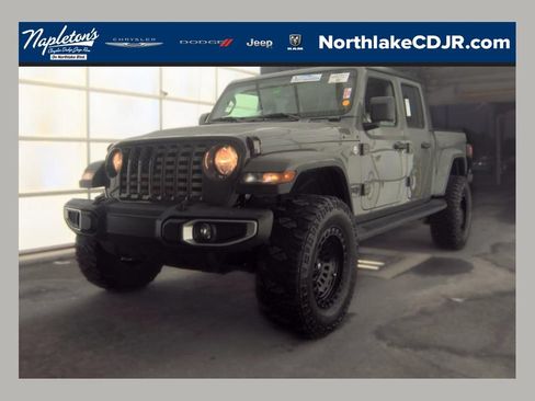 Used 2021 Jeep Gladiator Sport AWD/4WD image 1