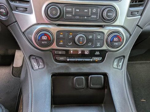 Used 2017 Chevrolet Suburban LT AWD/4WD image 25