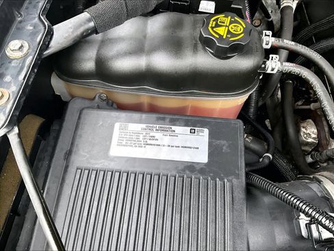 Used 2017 GMC Sierra 1500 SLT image 36