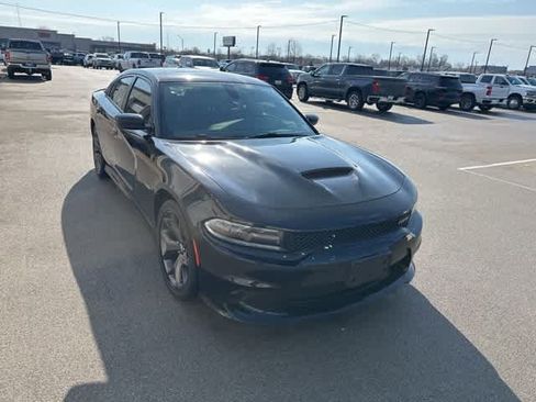 Used 2018 Dodge Charger R/T w/ Plus Group image 24