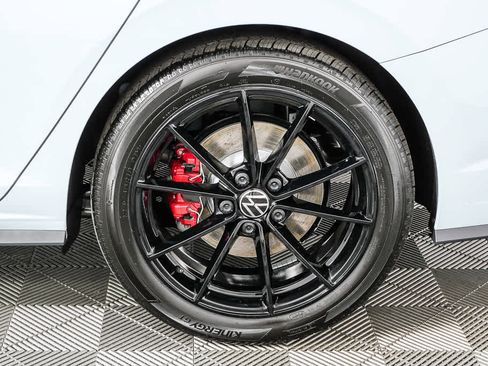 New 2026 Volkswagen Jetta GLI Autobahn FWD image 37