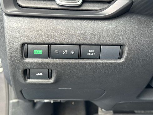 Certified 2024 Nissan Sentra S FWD image 29