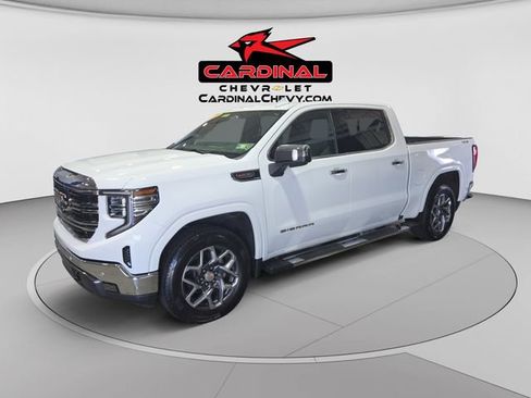 Used 2022 GMC Sierra 1500 SLT w/ SLT Premium Plus Package AWD/4WD image 7