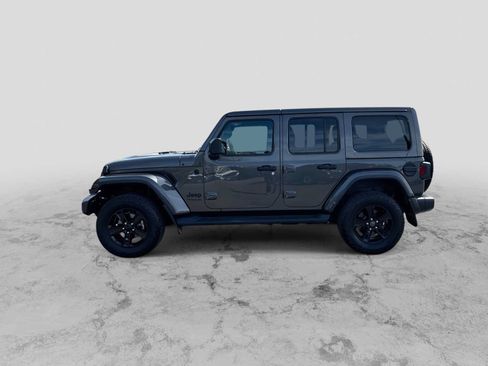Used 2021 Jeep Wrangler Unlimited Sahara AWD/4WD image 5