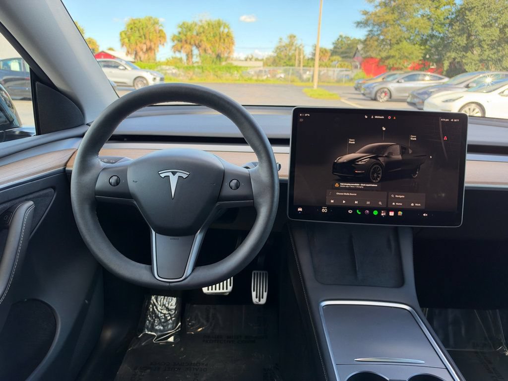 Used 2022 Tesla Model Y Long Range AWD/4WD image 17