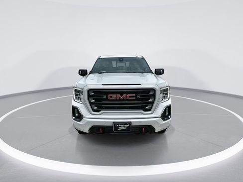 Used 2022 GMC Sierra 1500 AT4 w/ AT4 Premium Package AWD/4WD image 3
