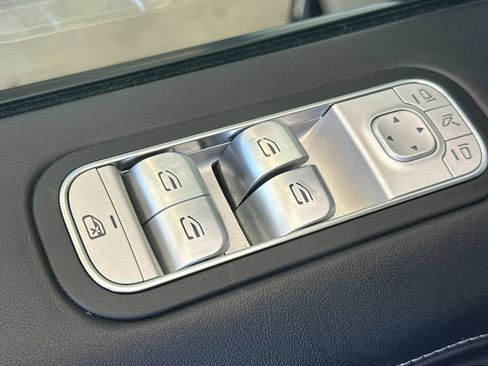 Used 2022 Mercedes-Benz G 63 AMG 4MATIC image 13