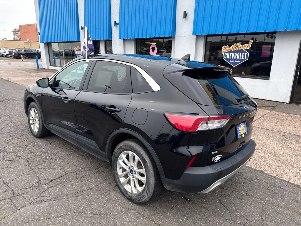 Used 2021 Ford Escape SE w/ Convenience Package AWD/4WD image 13