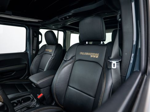 Used 2024 Jeep Wrangler Unlimited Rubicon 392 image 17