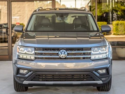 Used 2019 Volkswagen Atlas SE w/ Towing Package image 5