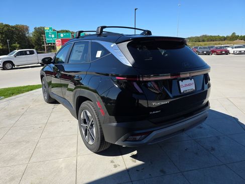 New 2026 Hyundai Tucson SEL image 8