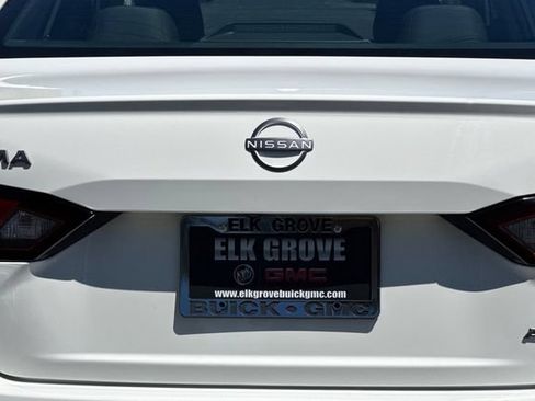 Used 2025 Nissan Altima 2.5 SV AWD/4WD image 46