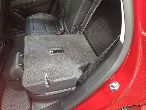 New 2026 GMC Terrain Denali w/ LPO, Black Badging Package image 22