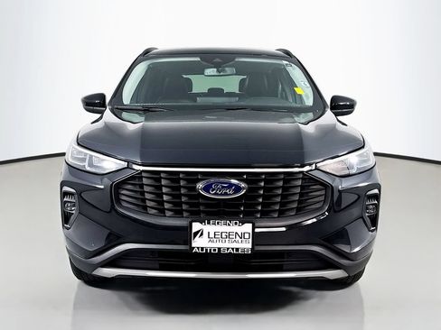 Used 2025 Ford Escape Platinum AWD/4WD image 2