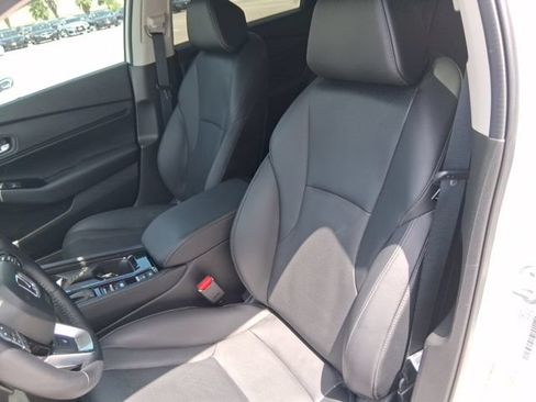 Used 2025 Honda Accord Touring image 14