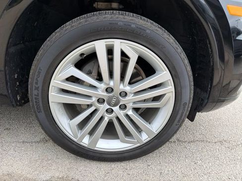 Used 2018 Audi Q5 Prestige AWD/4WD image 5