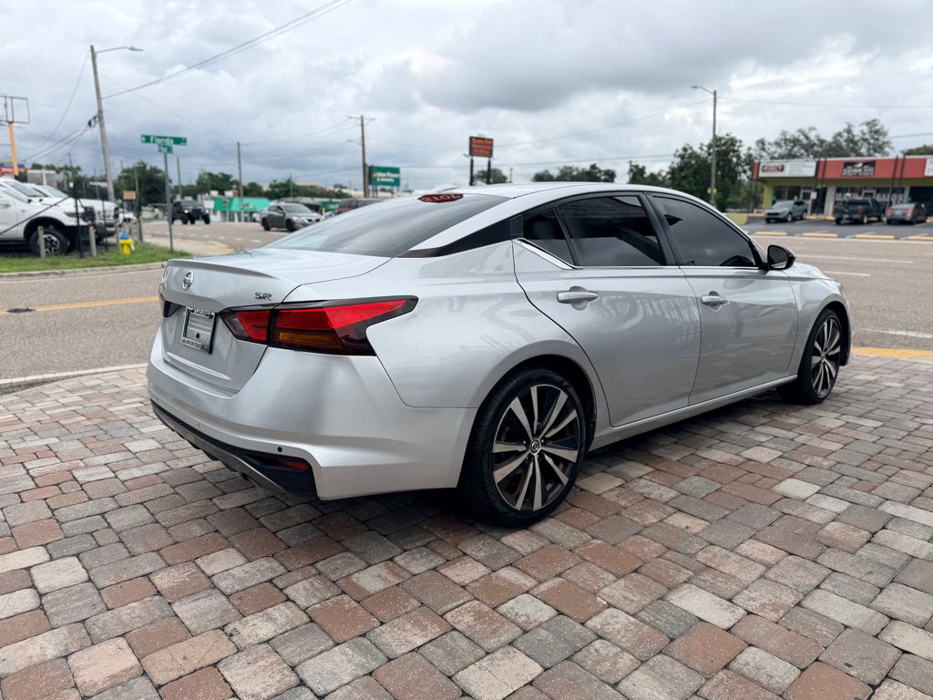 Used 2020 Nissan Altima 2.5 SR FWD image 13
