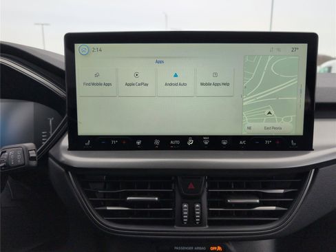 Used 2024 Ford Escape SE FWD image 29