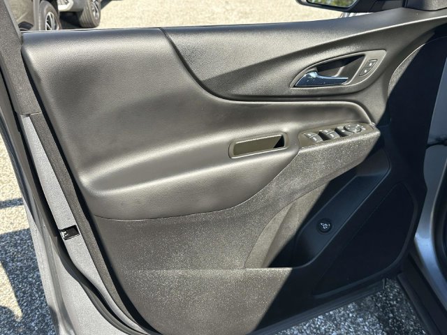 Certified 2024 Chevrolet Equinox LT FWD image 14