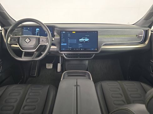 Used 2024 Rivian R1T Adventure AWD/4WD image 25