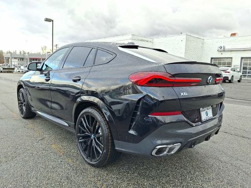 New 2026 BMW X6 M60i image 3