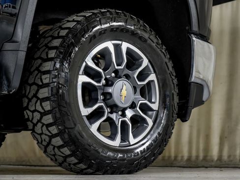 Used 2022 Chevrolet Silverado 2500 LT w/ Convenience Package image 53